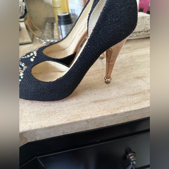 Chanel tweed crystal embellished heels - Picture 2 of 4